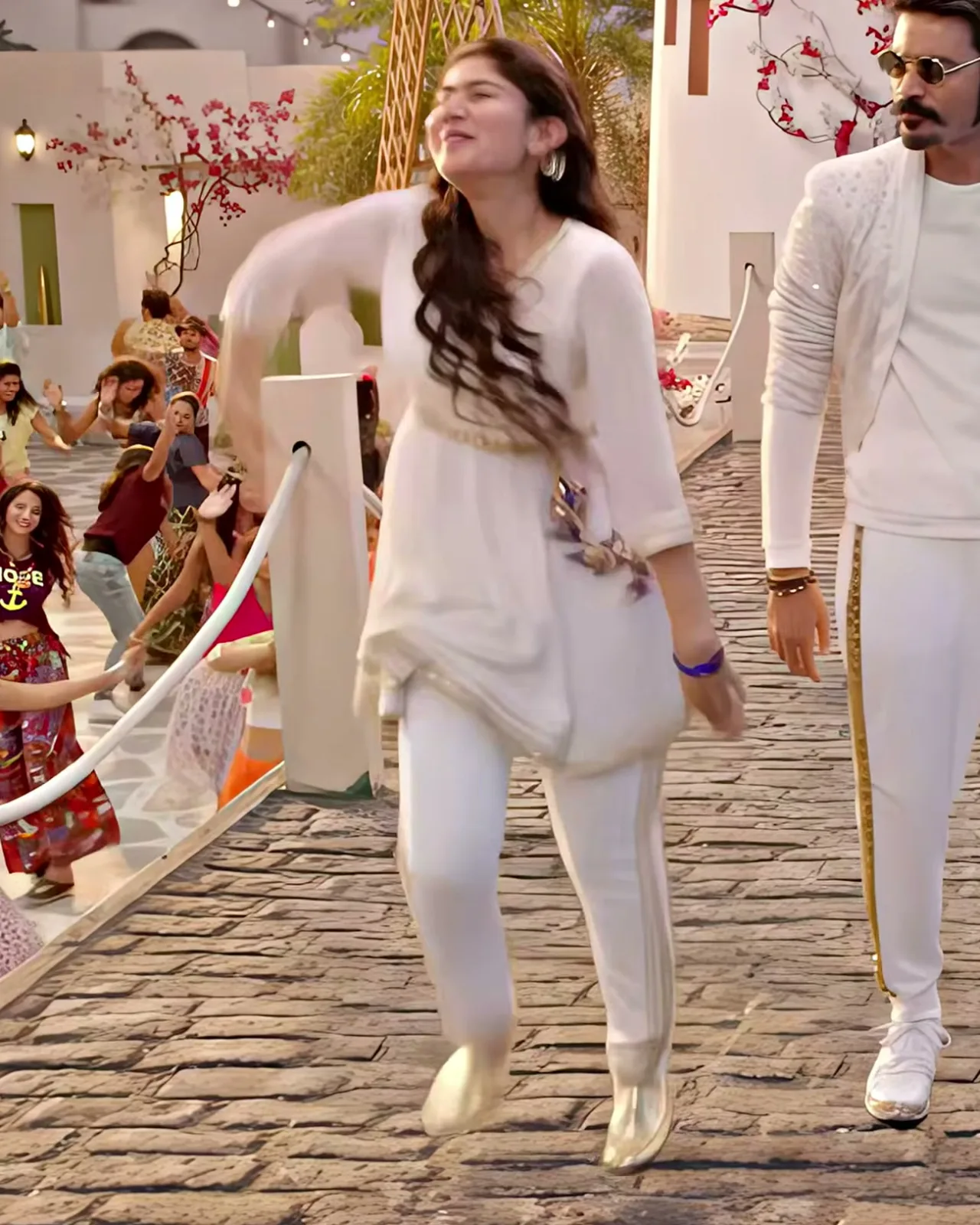 Maari 2