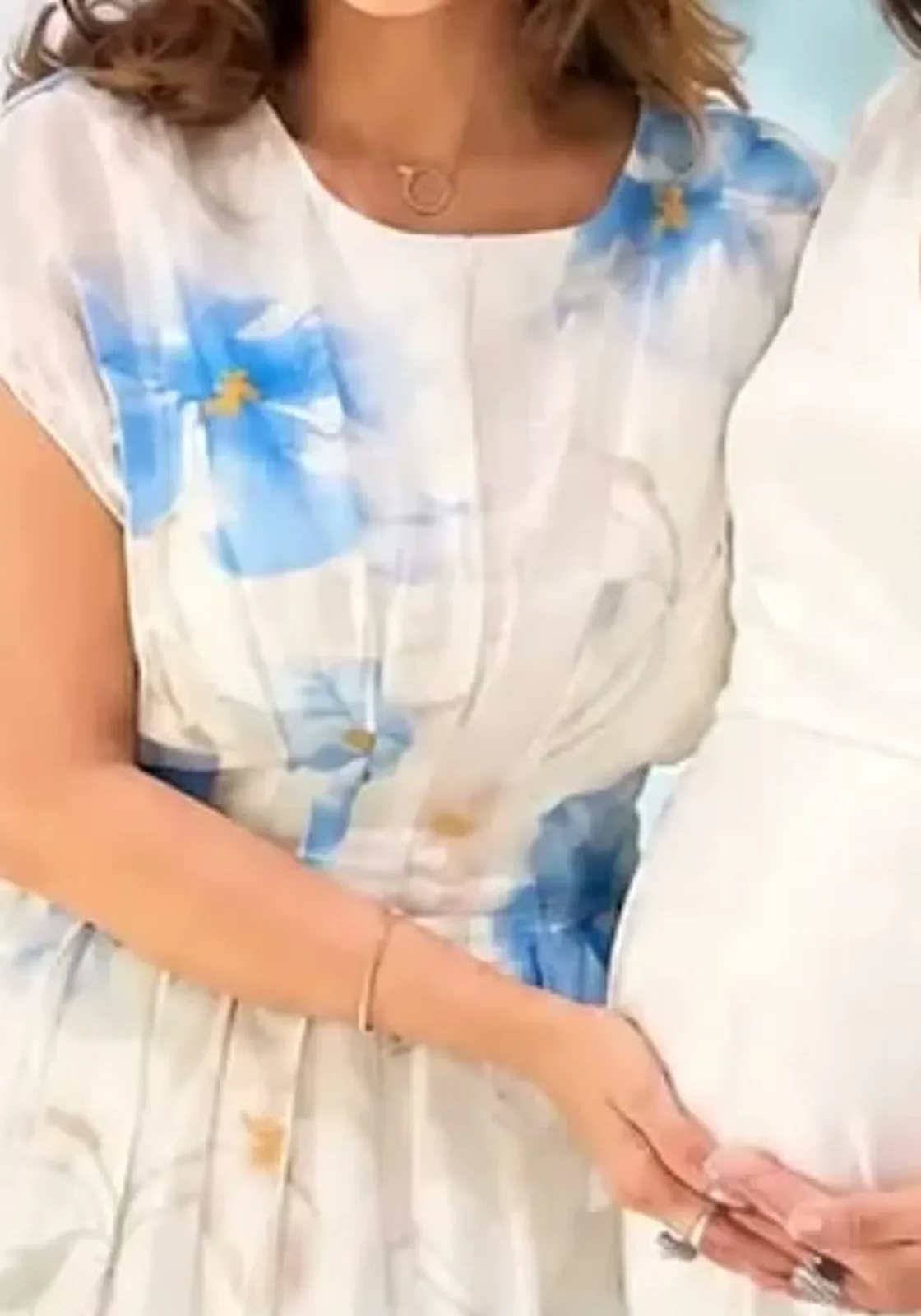 Shalini Ajith — The bodice — vertical pin-tuck seams pulling the waist in without a belt, which is what the dress is named for