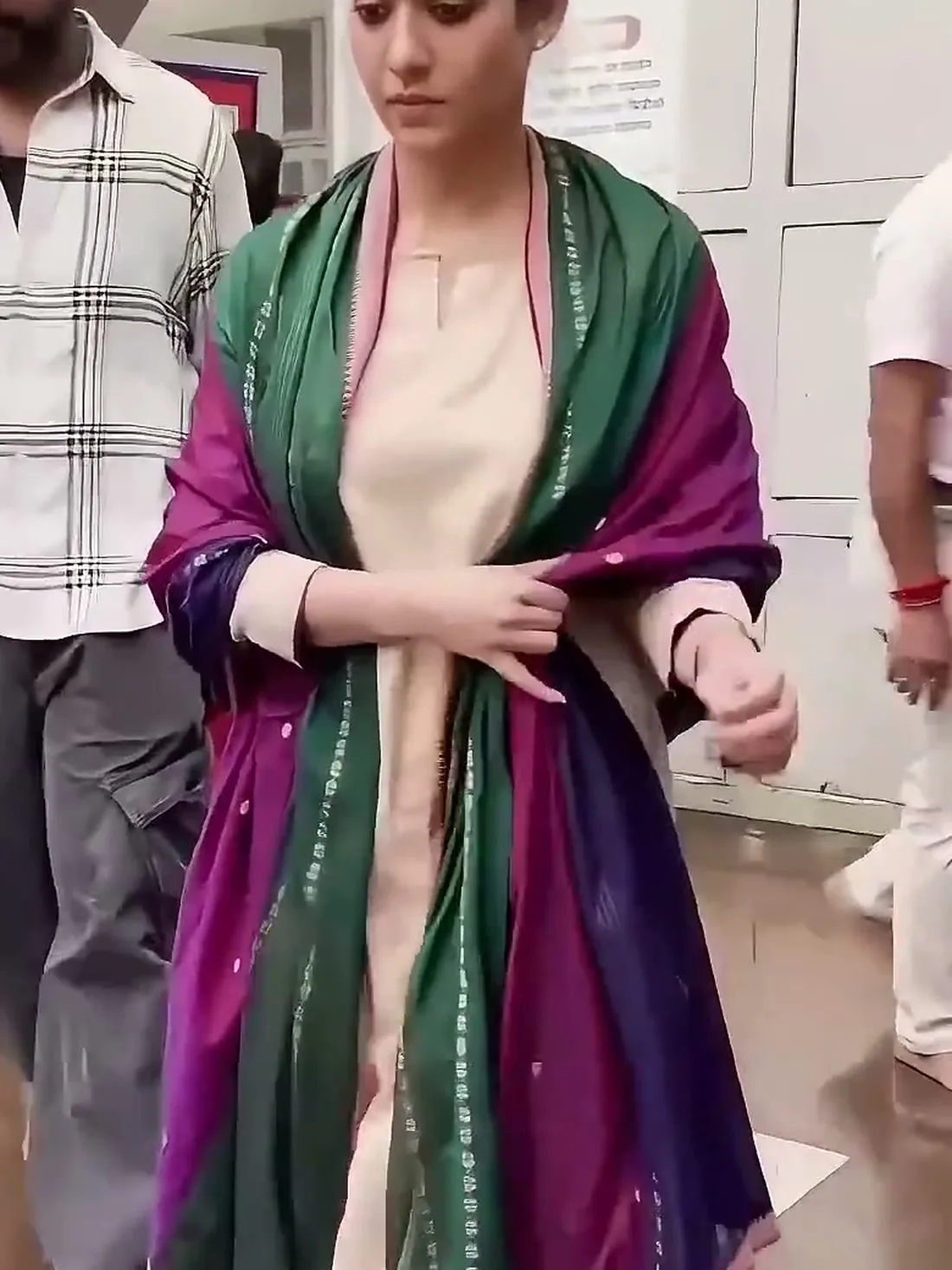 Nayanthara — Mid-step, the whole drape in motion