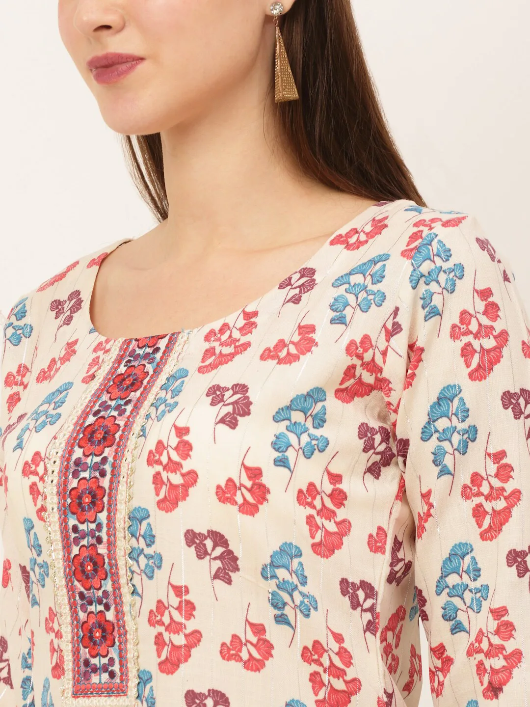 KALINI Our pick under ₹900 — cream floral-printed kurta with trousers