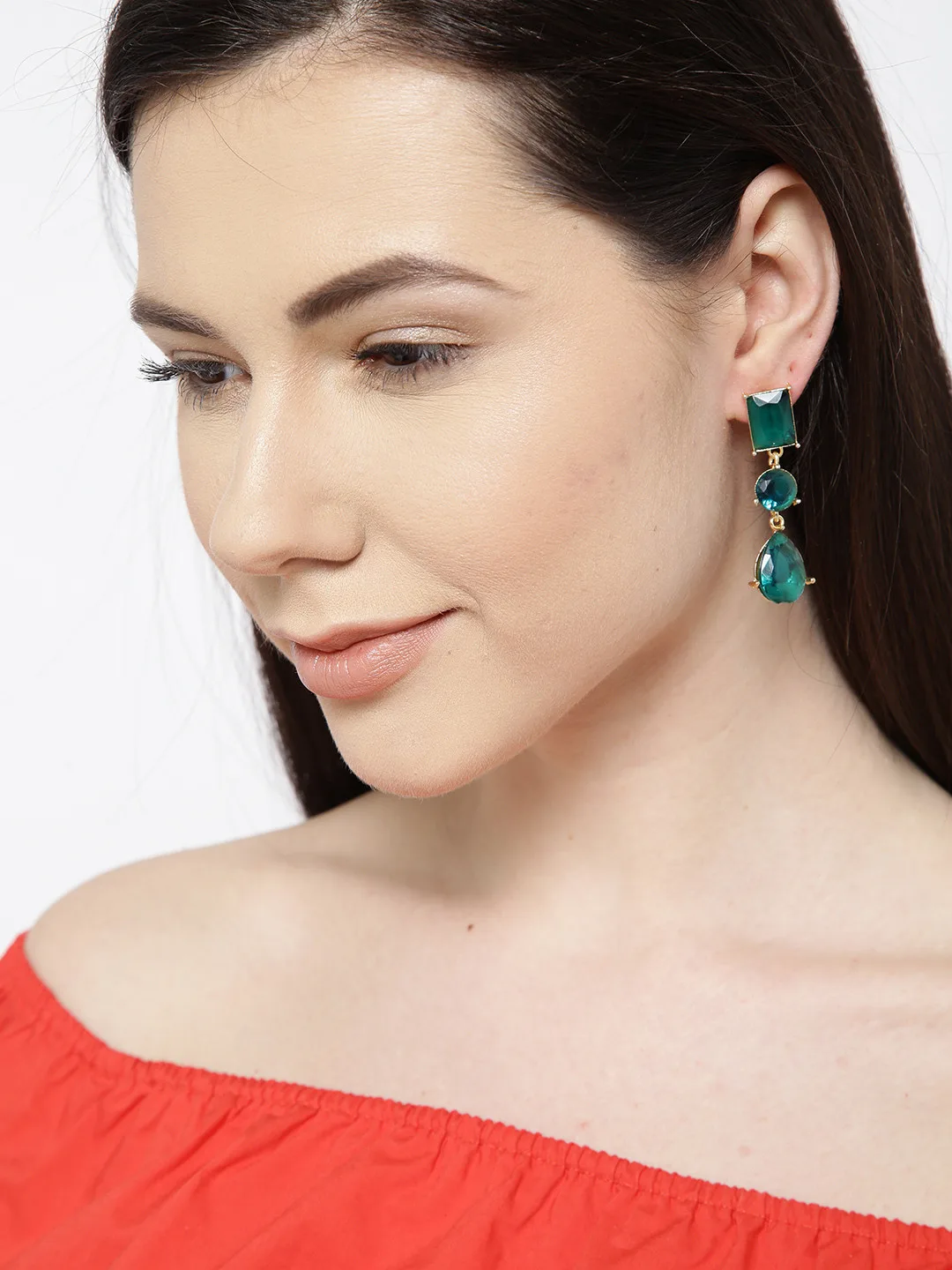 Crunchy Fashion Green stone drop earrings