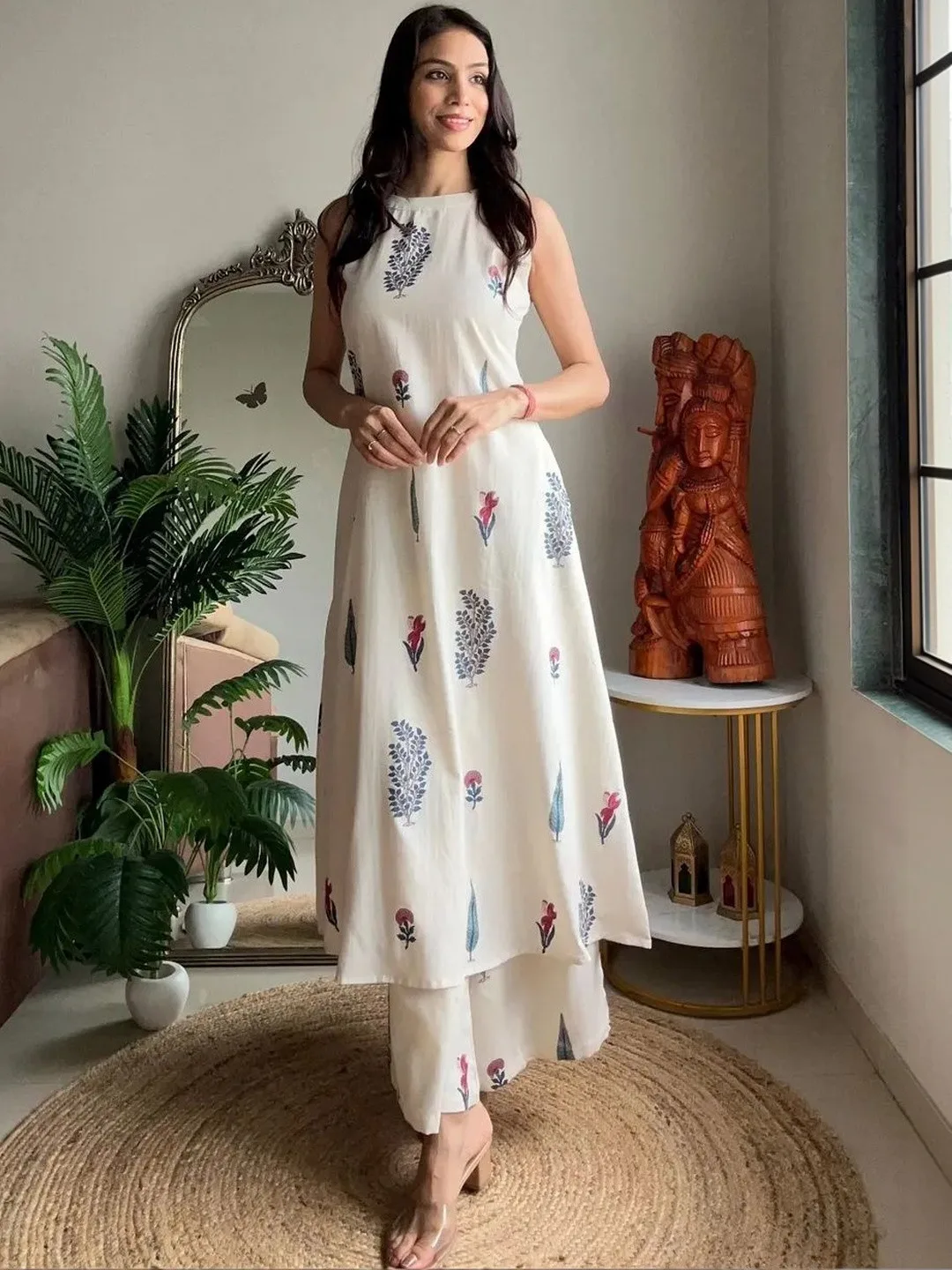 Keitra Our pick under ₹700 — off-white sleeveless printed cotton kurta with palazzos