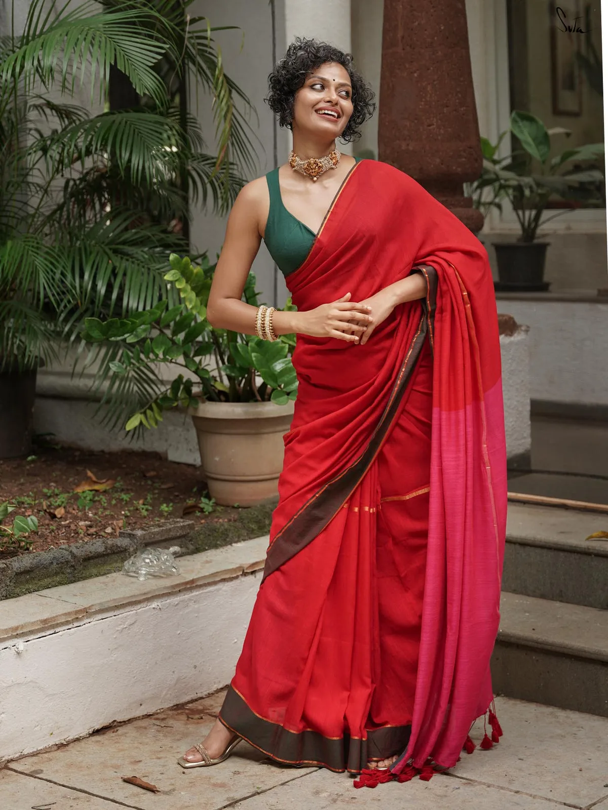 Red cotton saree with an olive border — "Aatish-E-Gul"