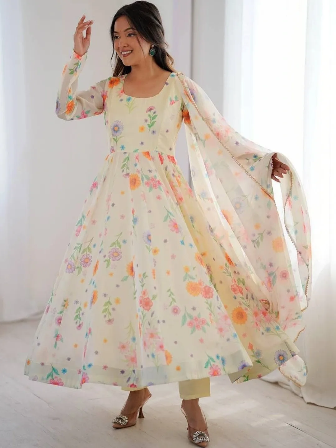 Kurtibella Our second pick under ₹2,000 — off-white printed anarkali with trousers and dupatta