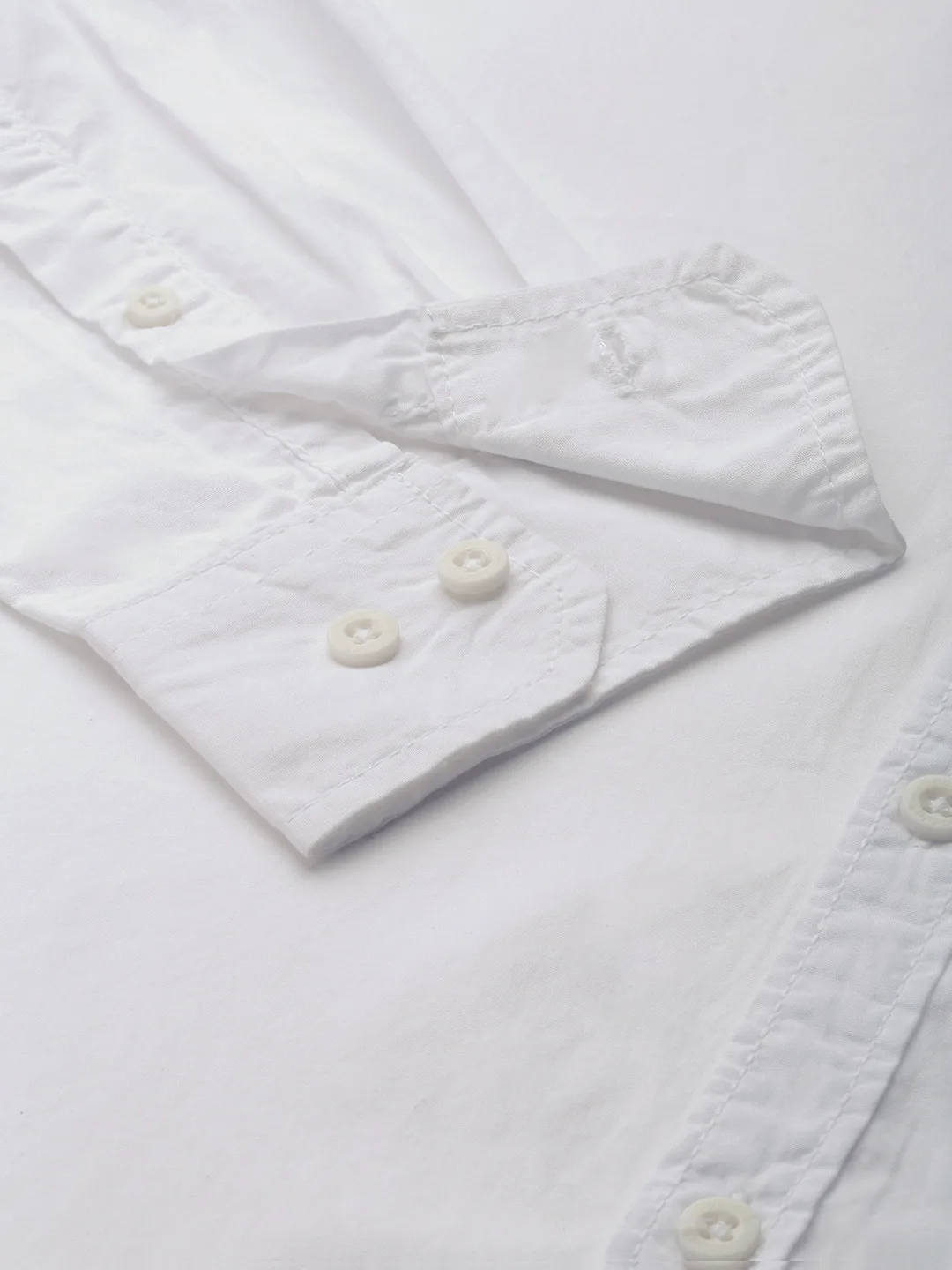Roadster Plain white regular-fit cotton shirt