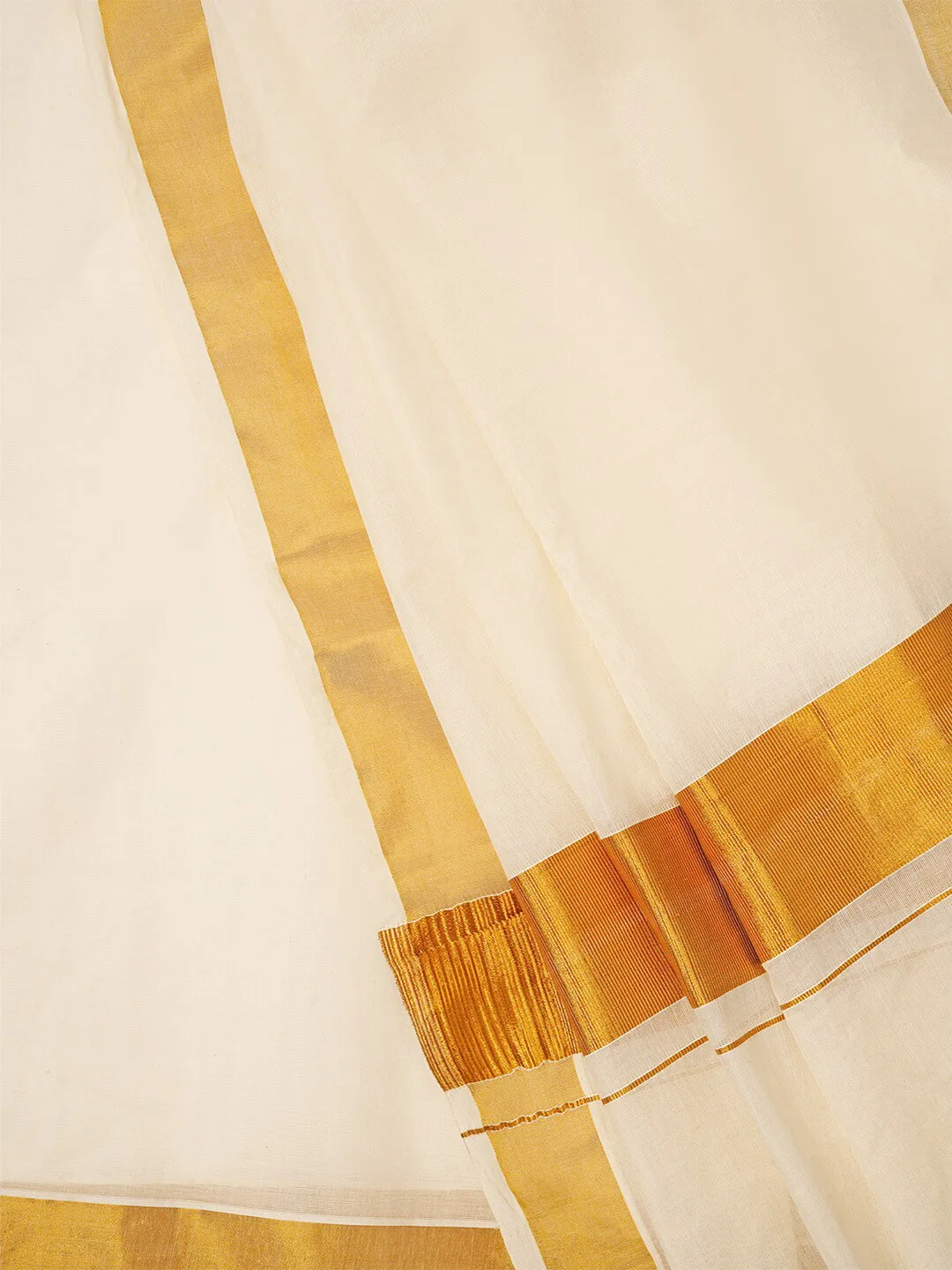 TEEJH Our pick under ₹800 — white kasavu saree with a thin gold zari border