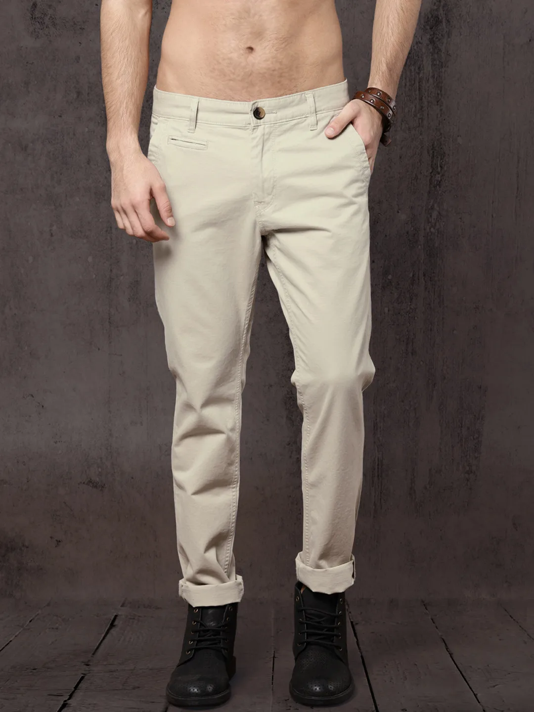 Roadster Khaki flat-front chinos