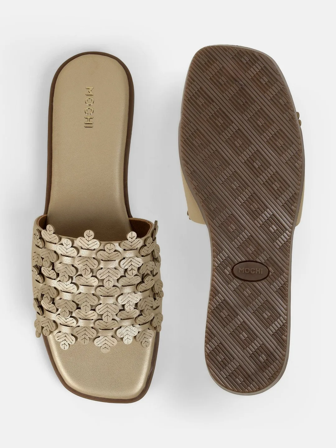 Mochi Gold petal flat slides