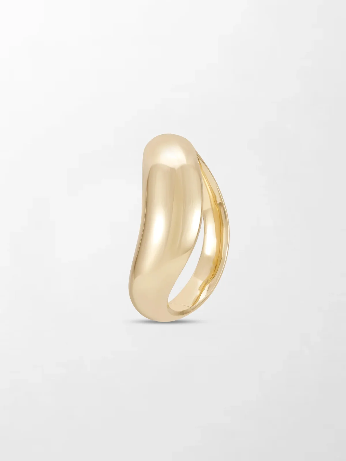 Tamannaah Fine Jewellery Wave Gold Bracelet