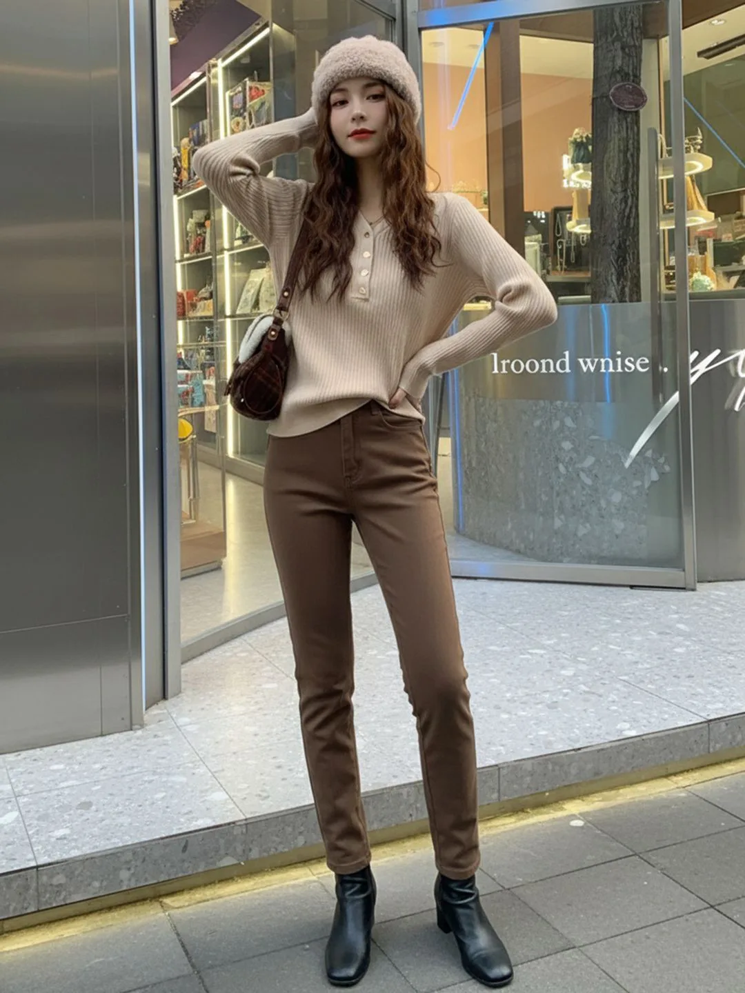HERE&NOW Ecru button-placket knit