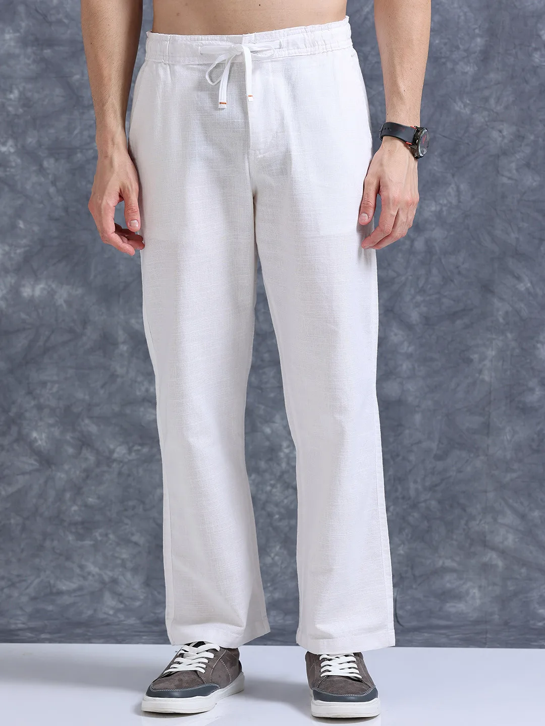 Roadster White relaxed linen trousers