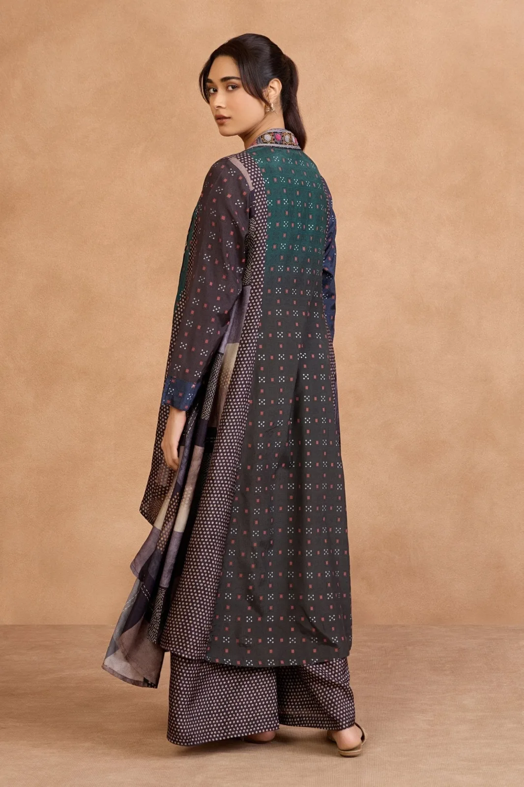 Ilaara Studio The “Neelambari” jacket, crop top and pant set
