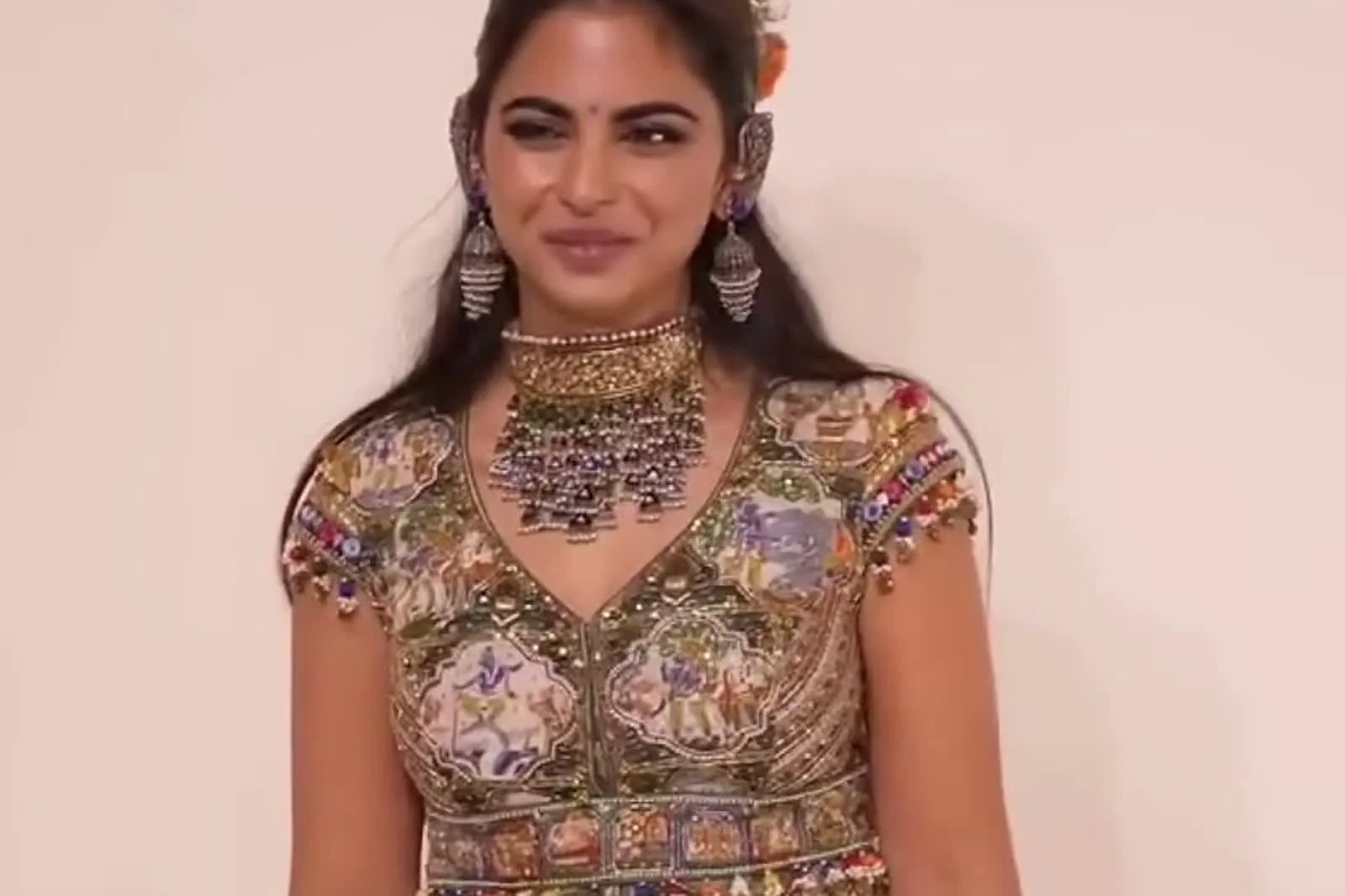 Isha Ambani — Posing for the cameras
